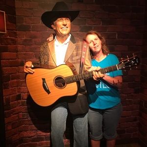 Meet your Posher, Mary